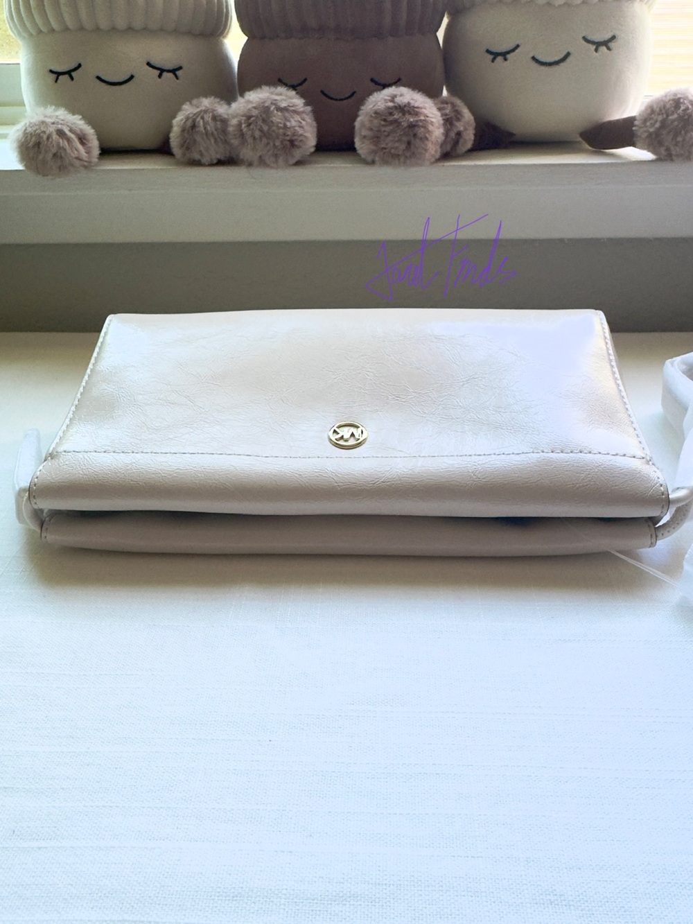 NWT 🤍 Michael Kors Matilda Small Cinched Crossbody Bag - Picture 6 of 10